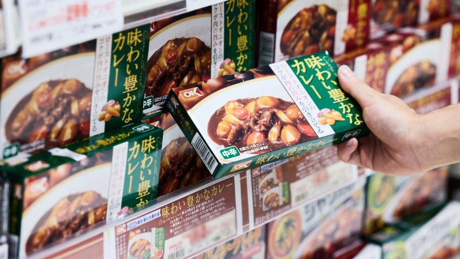 手に取るお客様の顔を想像し、売場を創造